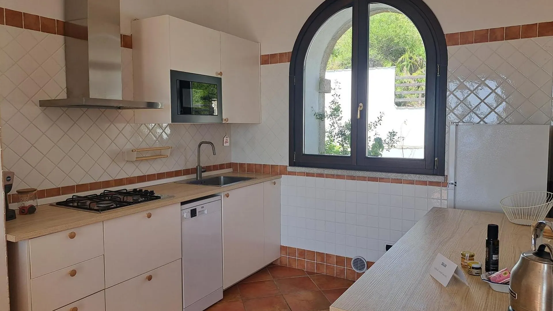 Villetta A Schiera Con Giardino Privato E Vista Mare Alghero 0*,  Italie